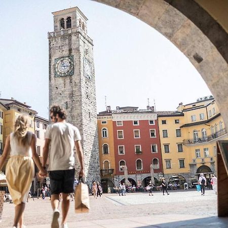 Me Ca - Appartamento Vacanze Riva del Garda Ngoại thất bức ảnh