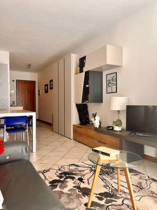 Me Ca - Appartamento Vacanze Riva del Garda Ngoại thất bức ảnh